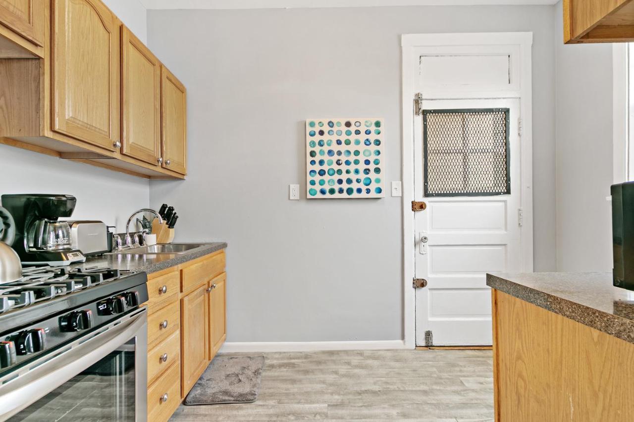 Captivating 1Br Apt With Full Kitchen - Belmont I4 Chicago Exterior foto